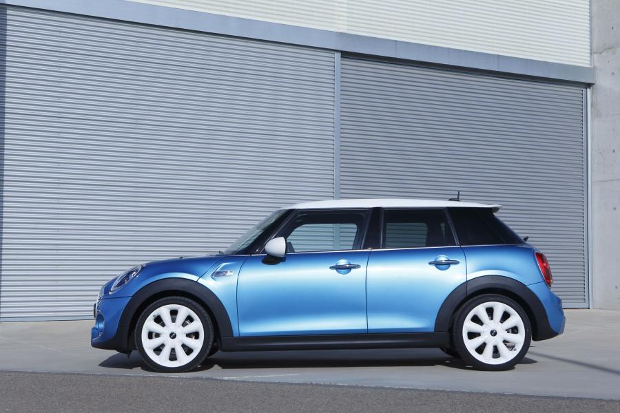  Mini Cooper S 5-Door 2014 года  (фото 52 из 80)